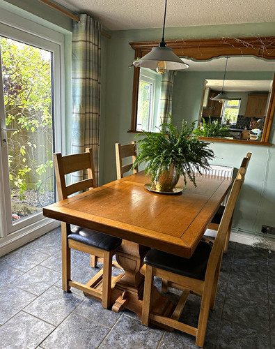 Oak rectangular dining table - oak,